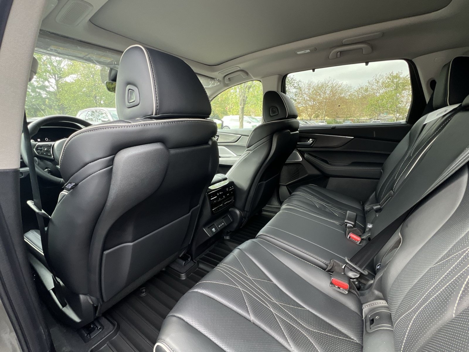 New 2026 Acura MDX w/ Advance Package AWD/4WD image 23