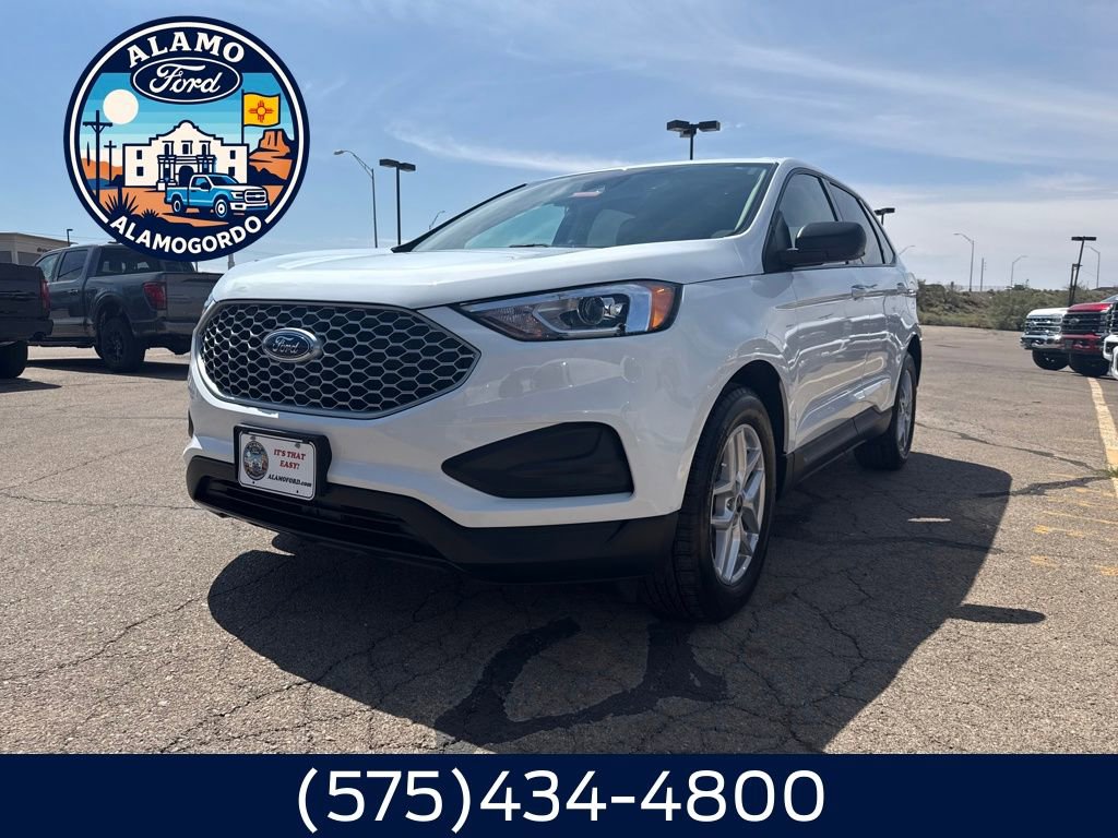 Used 2024 Ford Edge SE