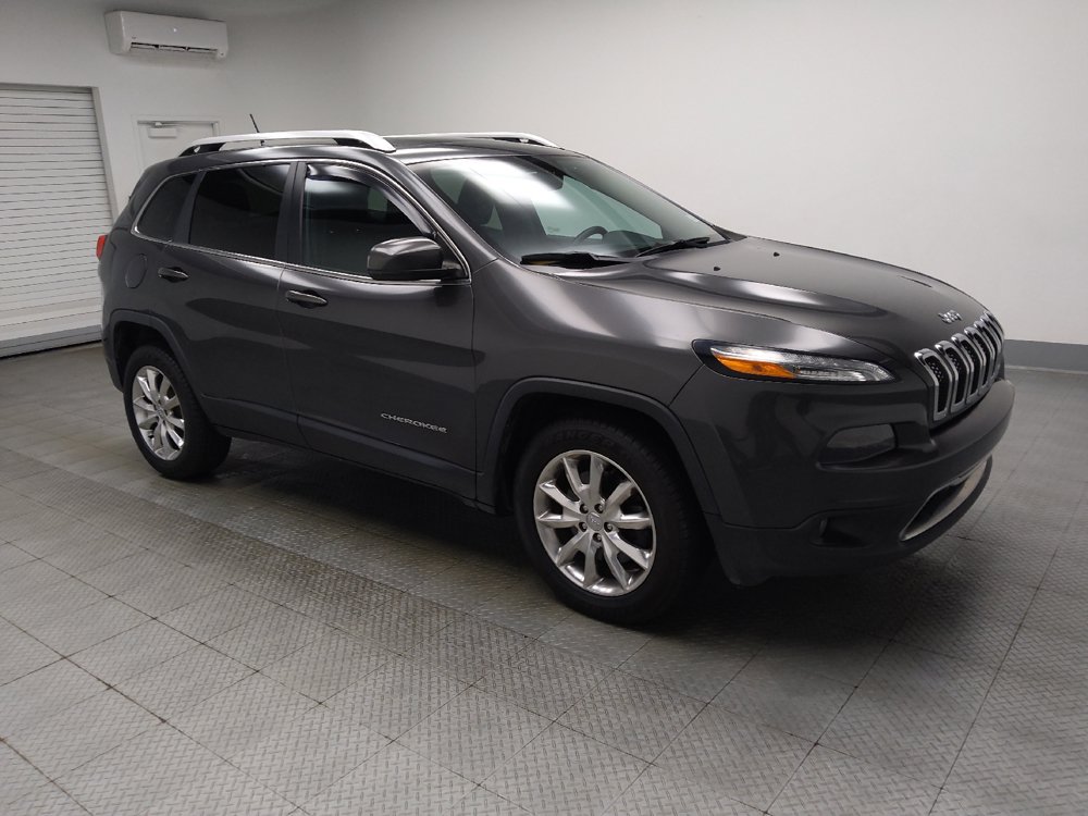 Used 2015 Jeep Cherokee Limited w/ Trailer Tow Group AWD/4WD image 11