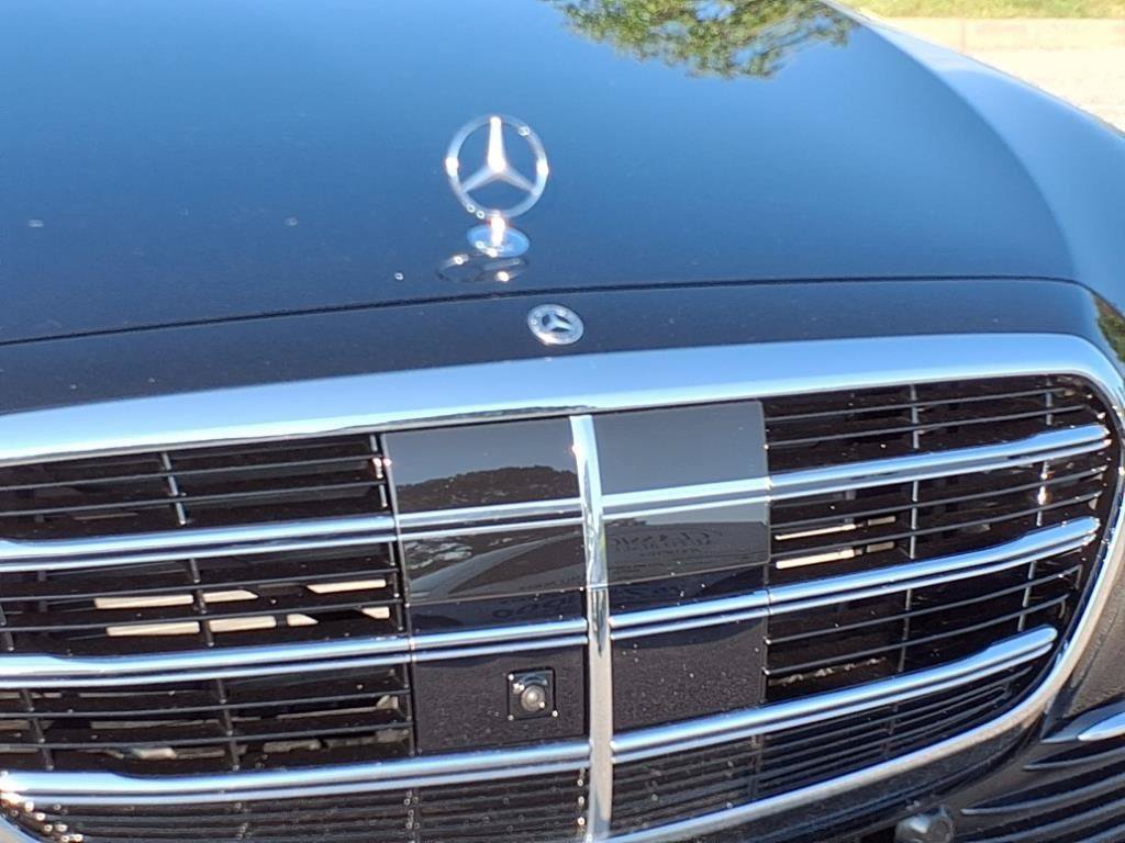 New 2025 Mercedes-Benz S 580 4MATIC Sedan image 11