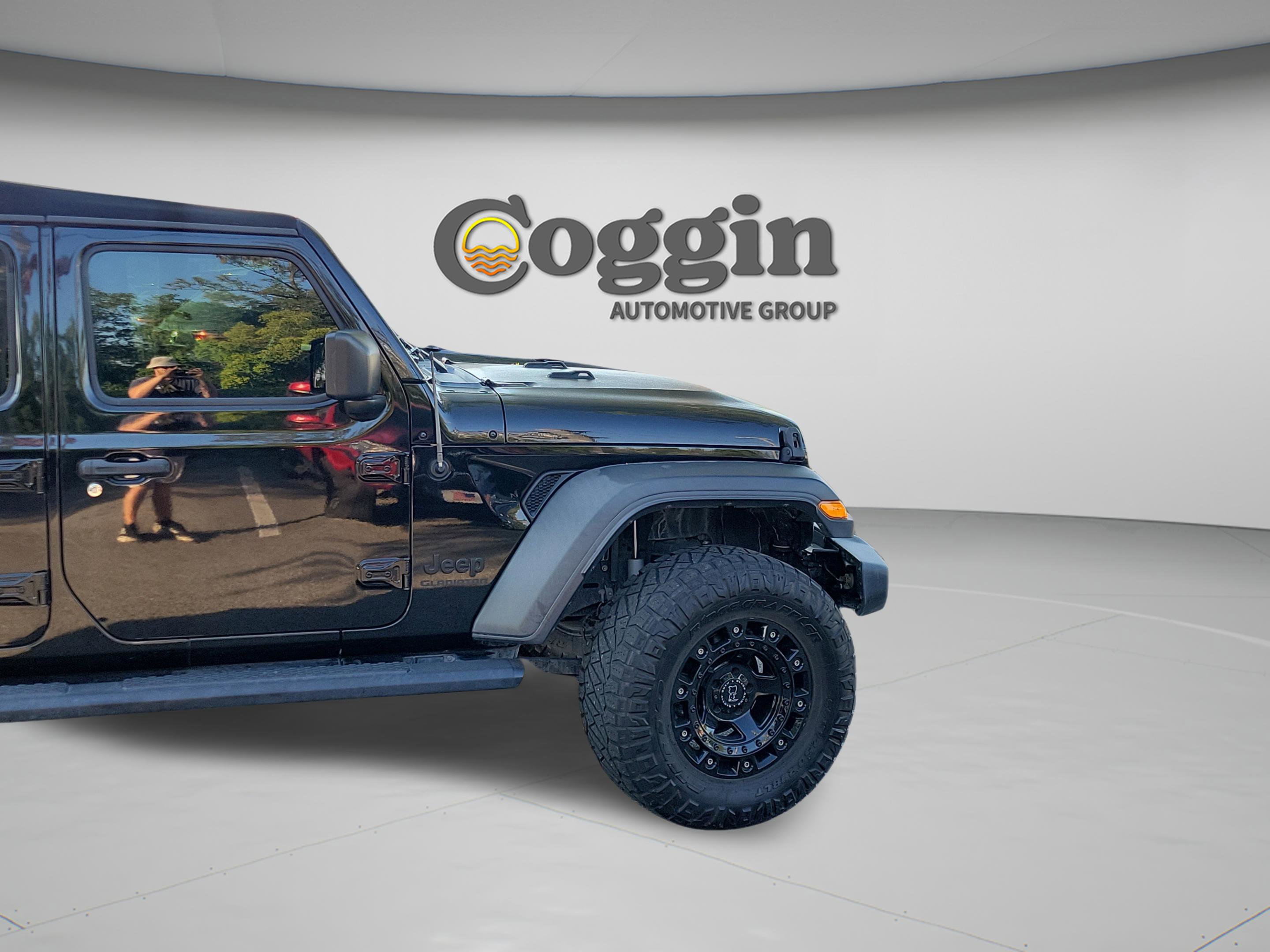 Used 2020 Jeep Gladiator Sport w/ Quick Order Package 24S AWD/4WD image 10