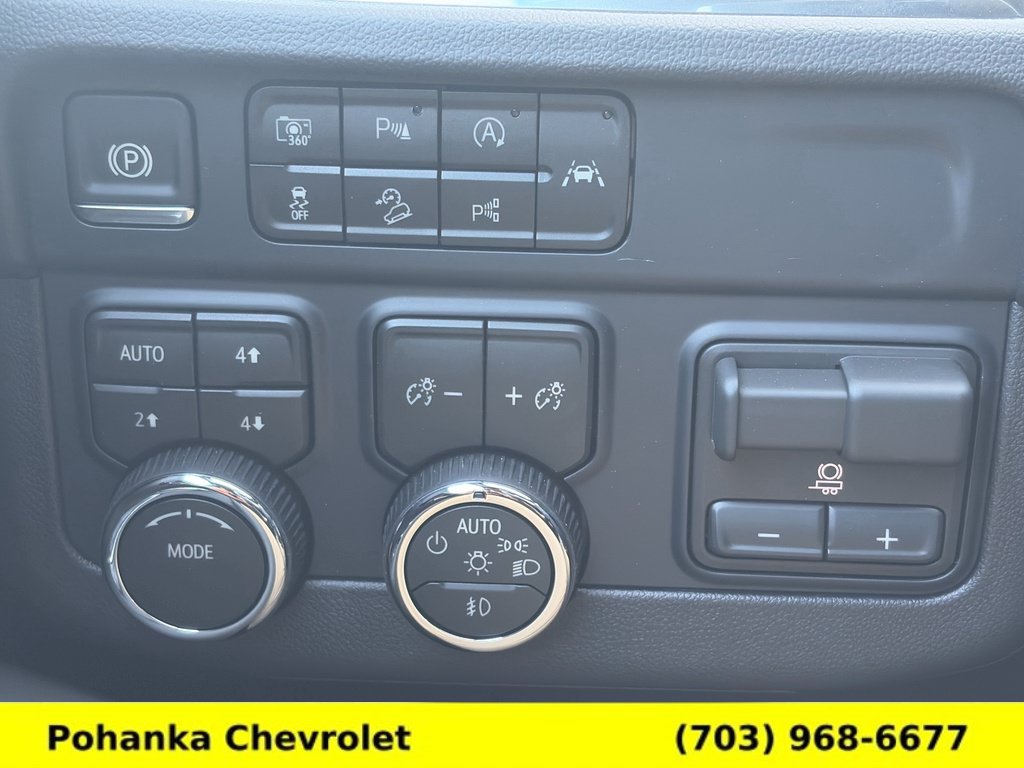 New 2026 Chevrolet Suburban High Country w/ Sun And Tow Package AWD/4WD image 14