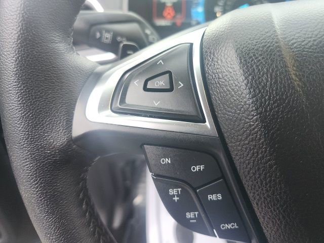 Used 2023 Ford Edge Titanium w/ Class II Trailer Tow Package image 27