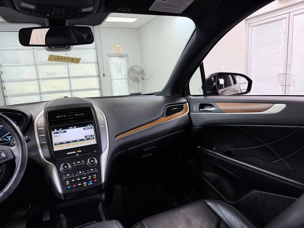 Used 2019 Lincoln MKC Reserve w/ MKC Climate Package FWD image 30