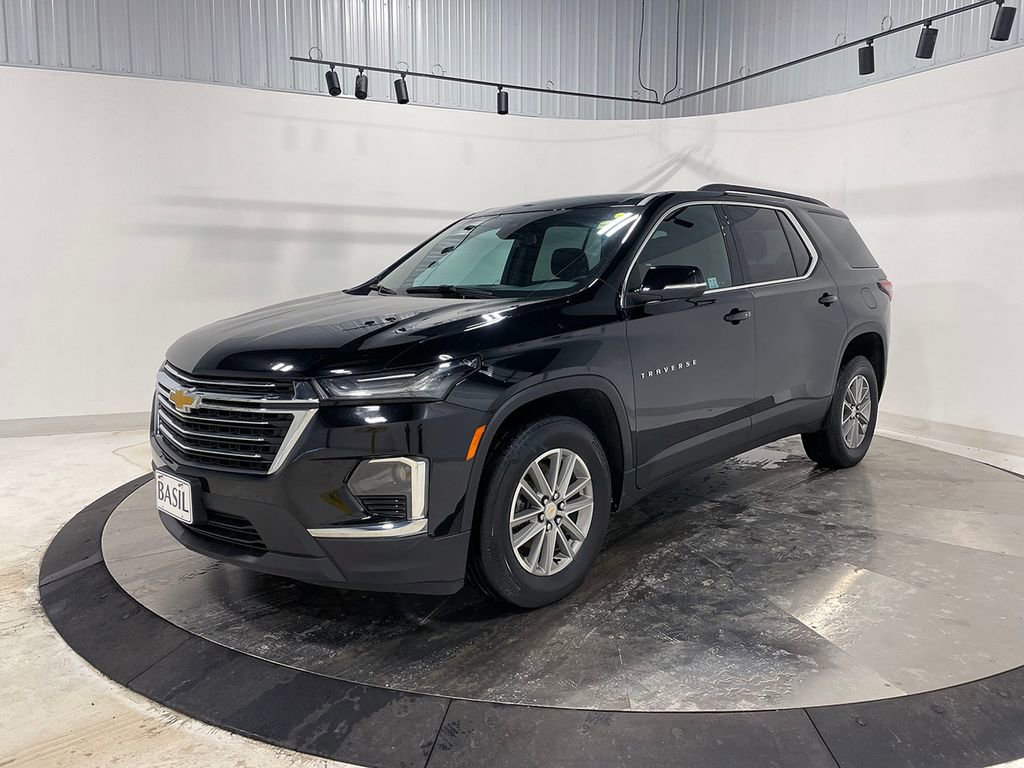 Used 2023 Chevrolet Traverse LT image 8