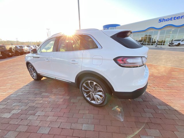 Used 2022 Lincoln Nautilus Reserve AWD/4WD image 29