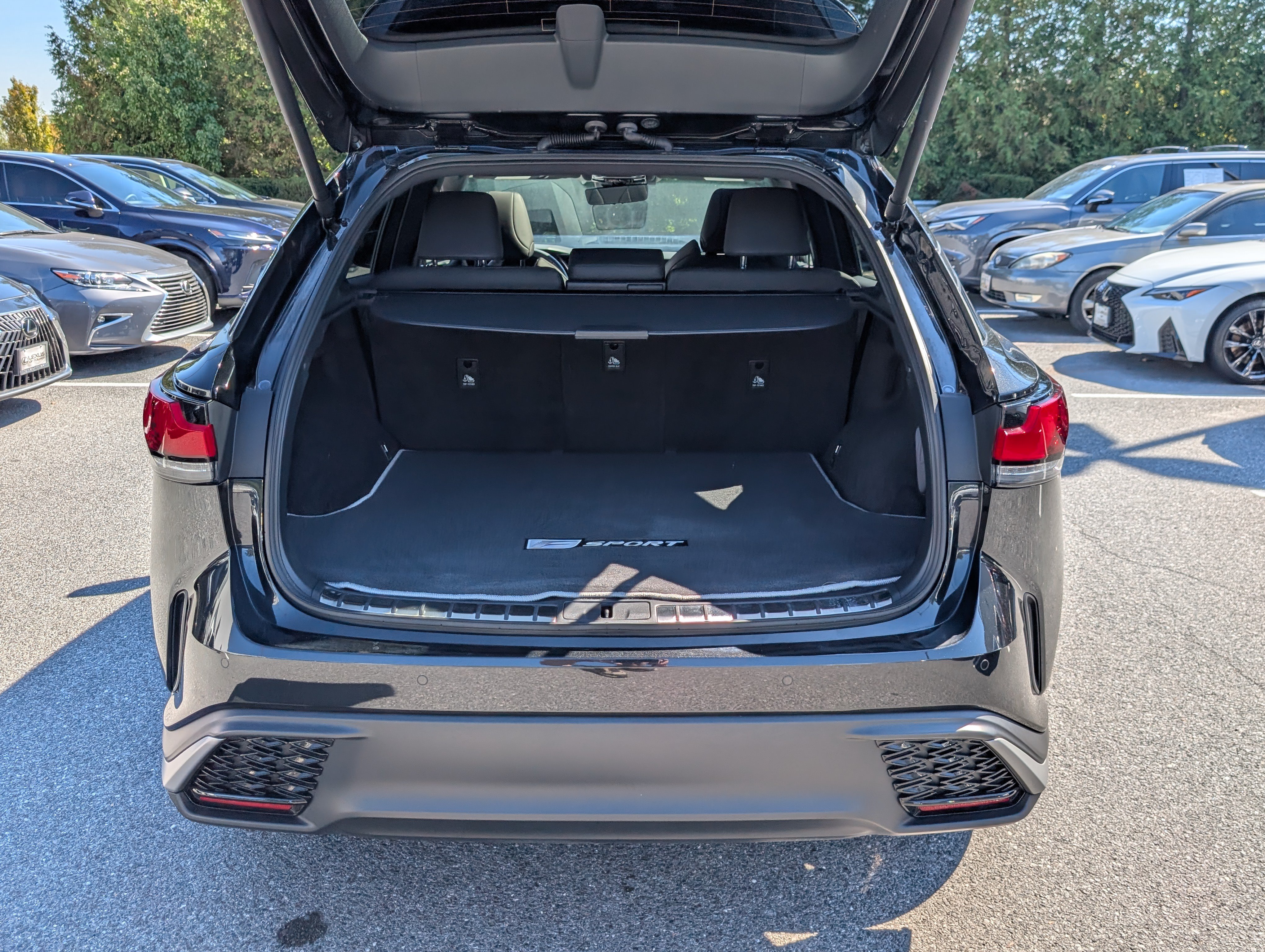 Used 2024 Lexus RX 350 F Sport w/ Technology Package AWD/4WD image 14