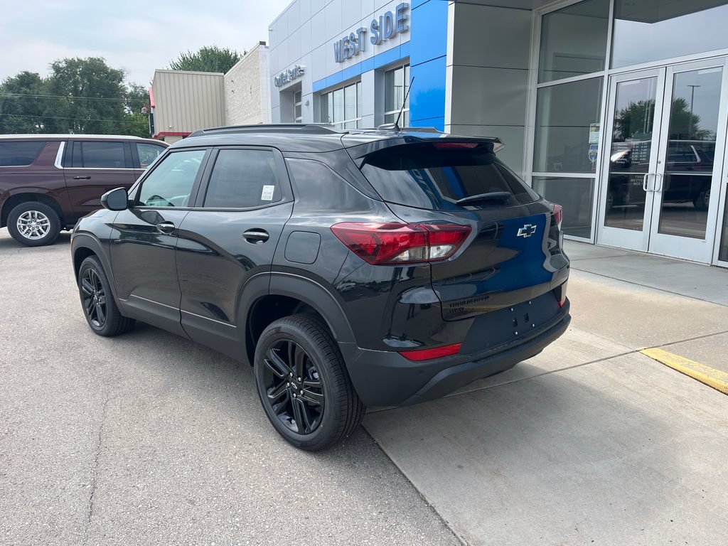 New 2026 Chevrolet TrailBlazer LT w/ Convenience Package AWD/4WD image 7