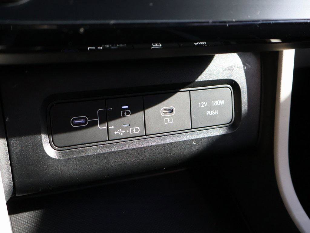 New 2026 Hyundai Tucson Limited w/ Tow & Go Package image 40