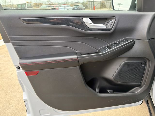 Used 2025 Ford Escape ST-Line Select image 10
