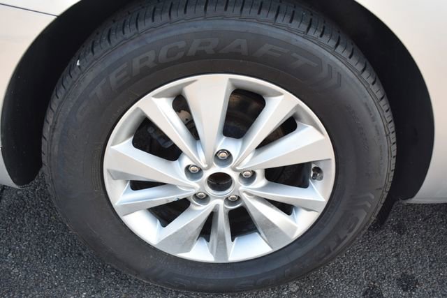 Used 2016 Kia Sedona LX w/ Option Group 020 image 47