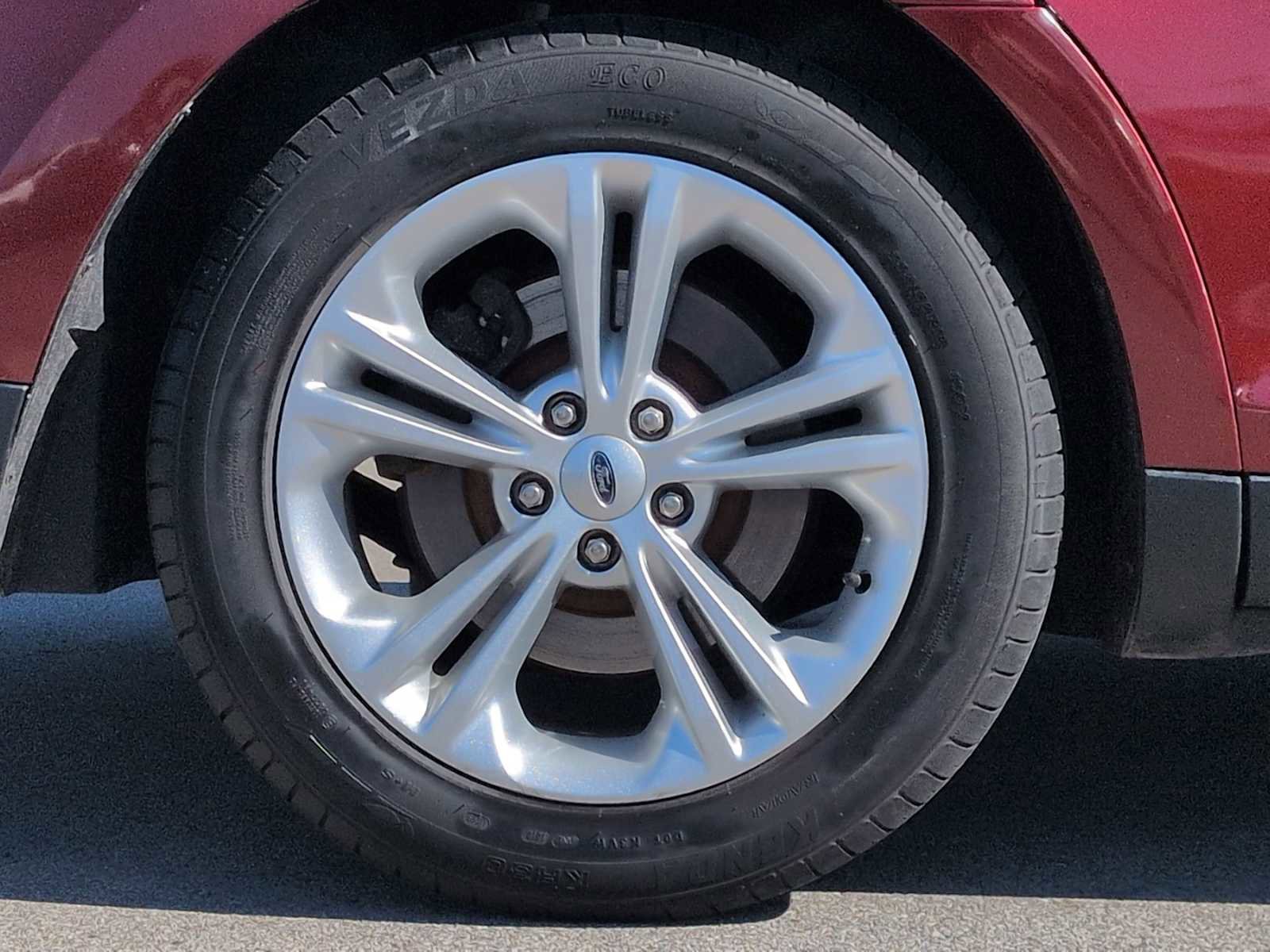 Used 2014 Ford Taurus SEL w/ Equipment Group 201A FWD image 14