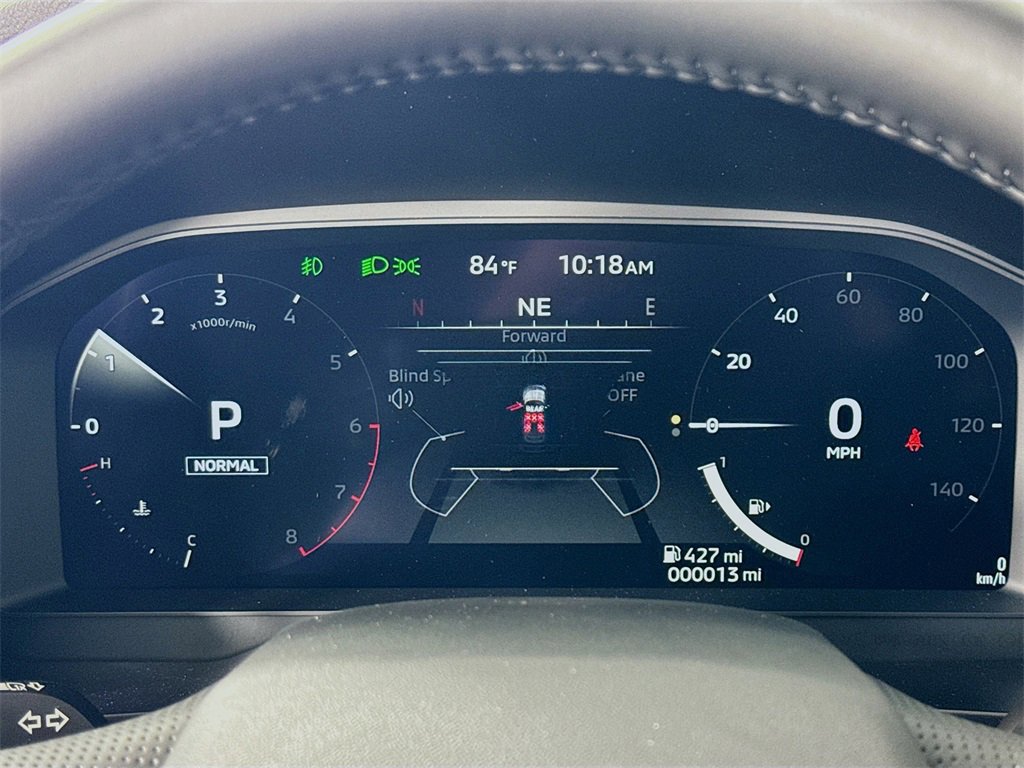 New 2025 Mitsubishi Outlander SE image 12