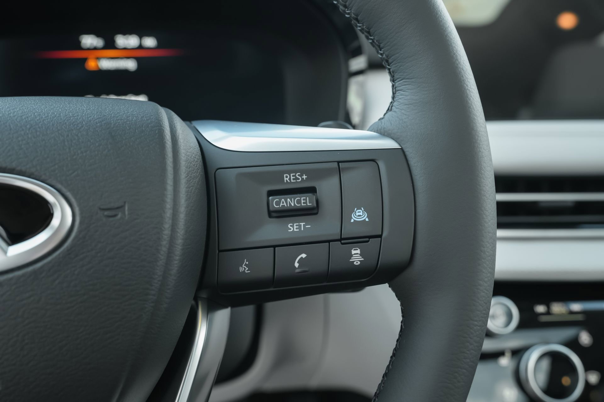 New 2026 INFINITI QX60 Luxe w/ Cargo Package image 16