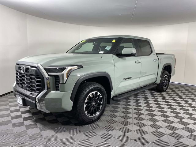 Used 2026 Toyota Tundra SR5 w/ TRD Off-Road Package AWD/4WD image 4