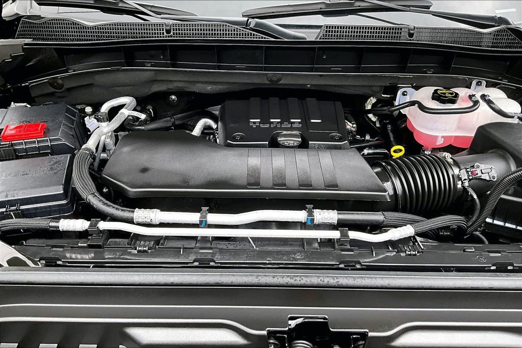 Used 2025 GMC Sierra 1500 Elevation image 13