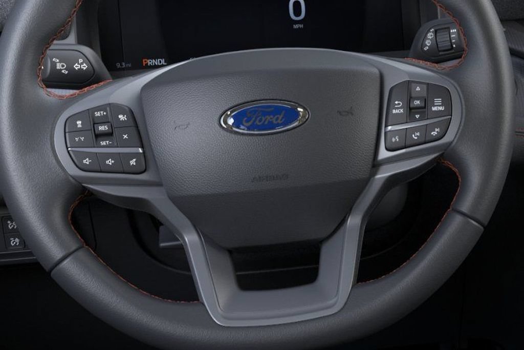 New 2026 Ford Explorer Active w/ Active Comfort Package RWD image 14