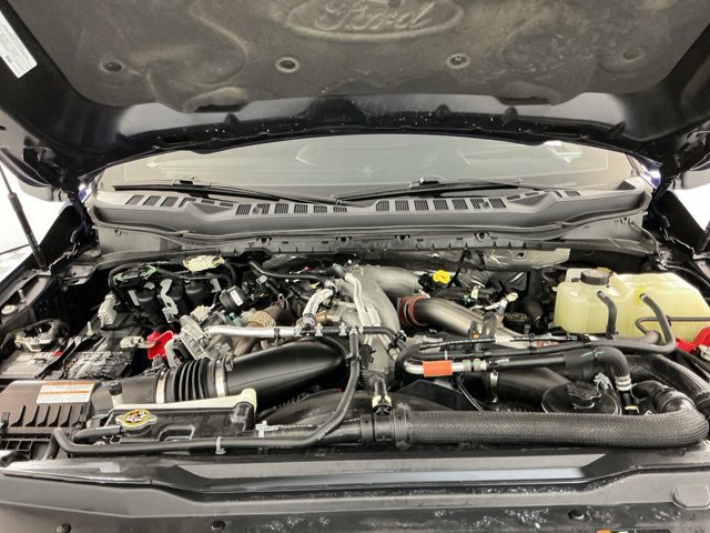 Used 2026 Ford F450 Platinum w/ FX4 Off-Road Package AWD/4WD image 35