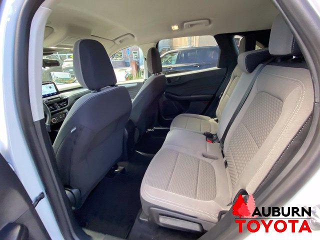Used 2022 Ford Escape SE FWD image 20