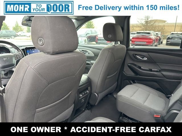 Used 2023 Chevrolet Traverse LT image 28