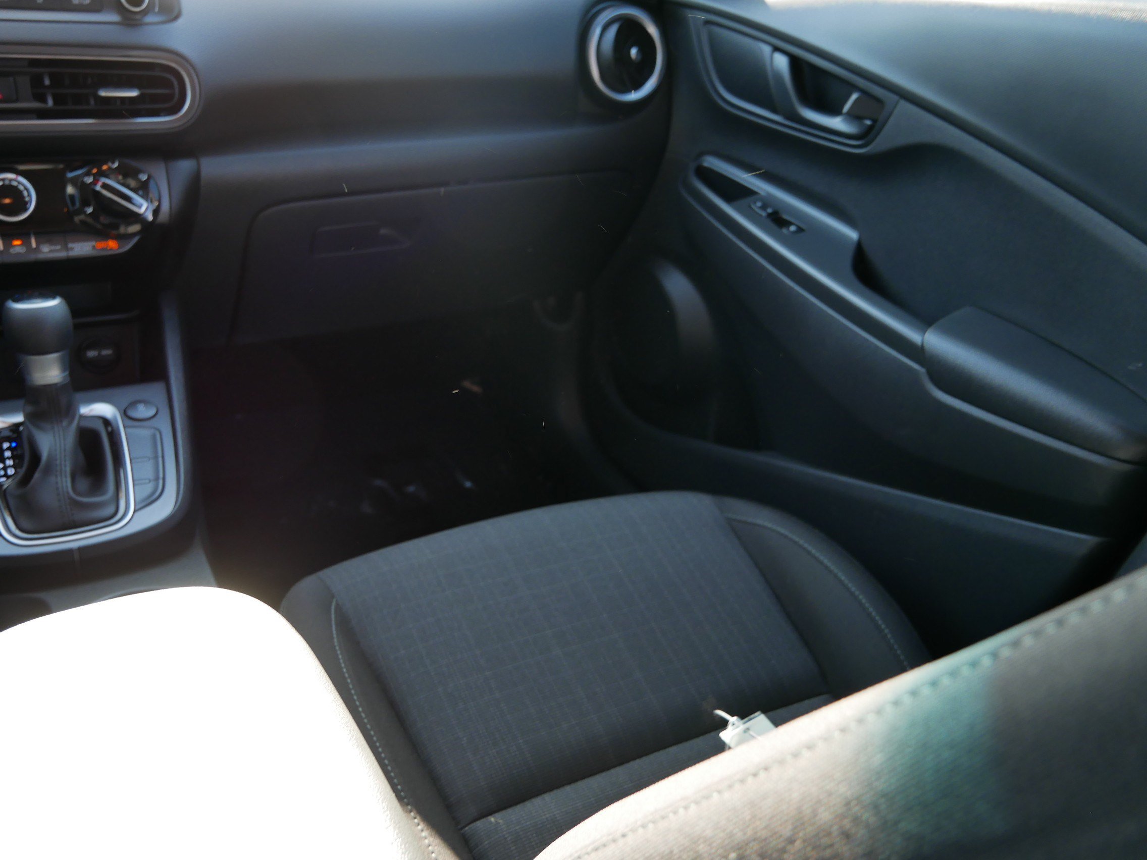 Certified 2023 Hyundai Kona SEL AWD/4WD image 11