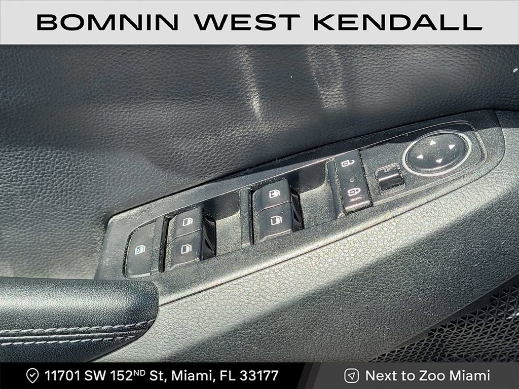 Used 2023 Kia Seltos S image 27