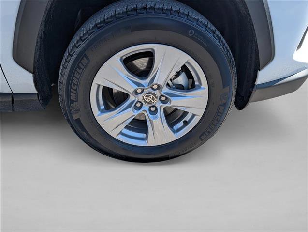 Used 2025 Toyota RAV4 LE image 23