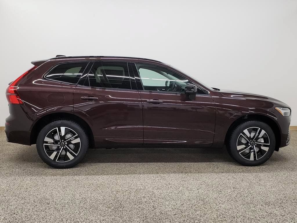 New 2026 Volvo XC60 B5 Core w/ Protection Package Premier AWD/4WD image 2