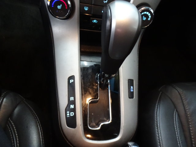 Used 2014 Chevrolet Cruze LT FWD image 9