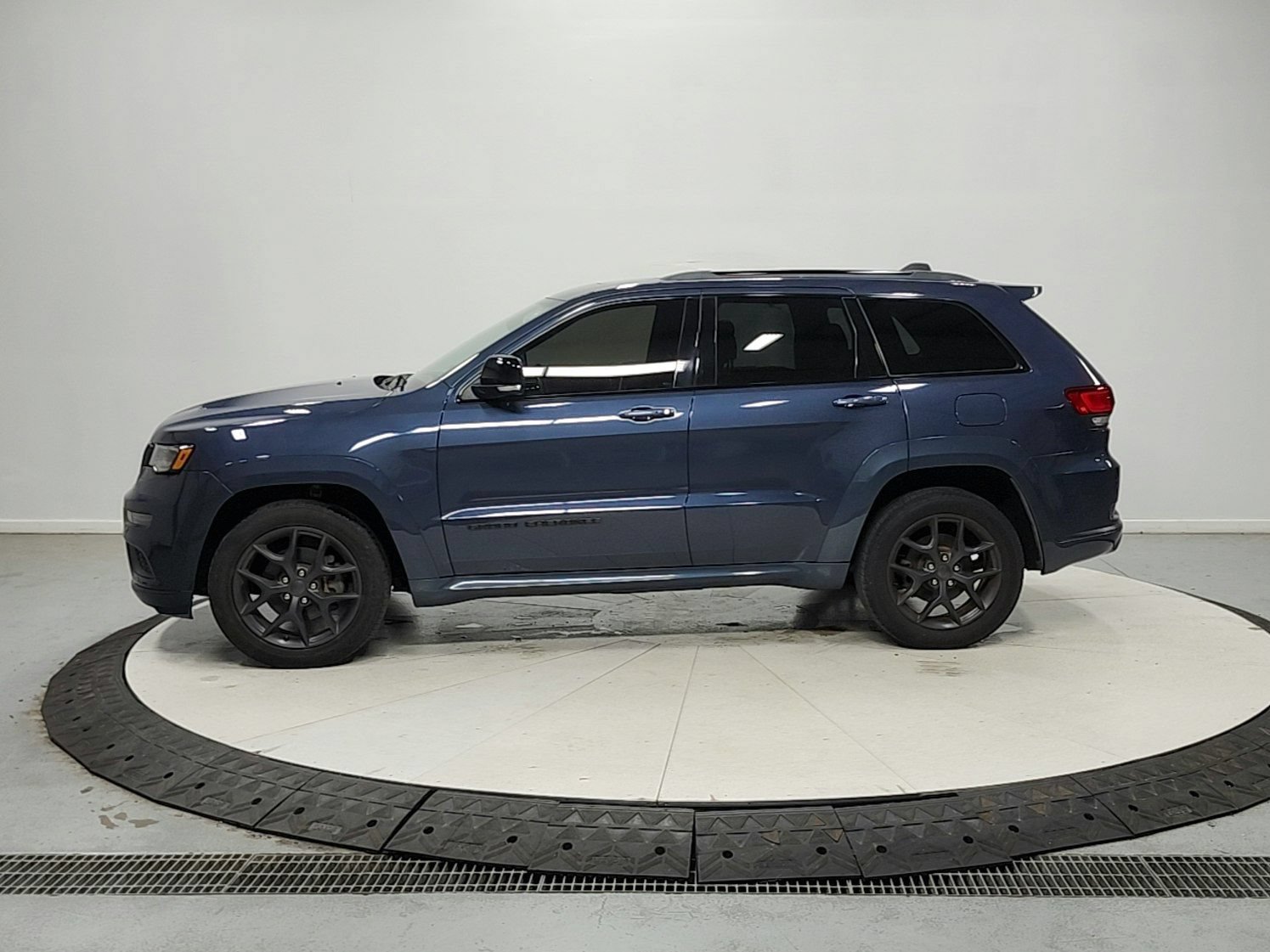 Used 2019 Jeep Grand Cherokee Limited X AWD/4WD image 5
