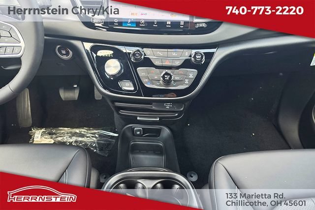 New 2026 Chrysler Voyager LX FWD image 11