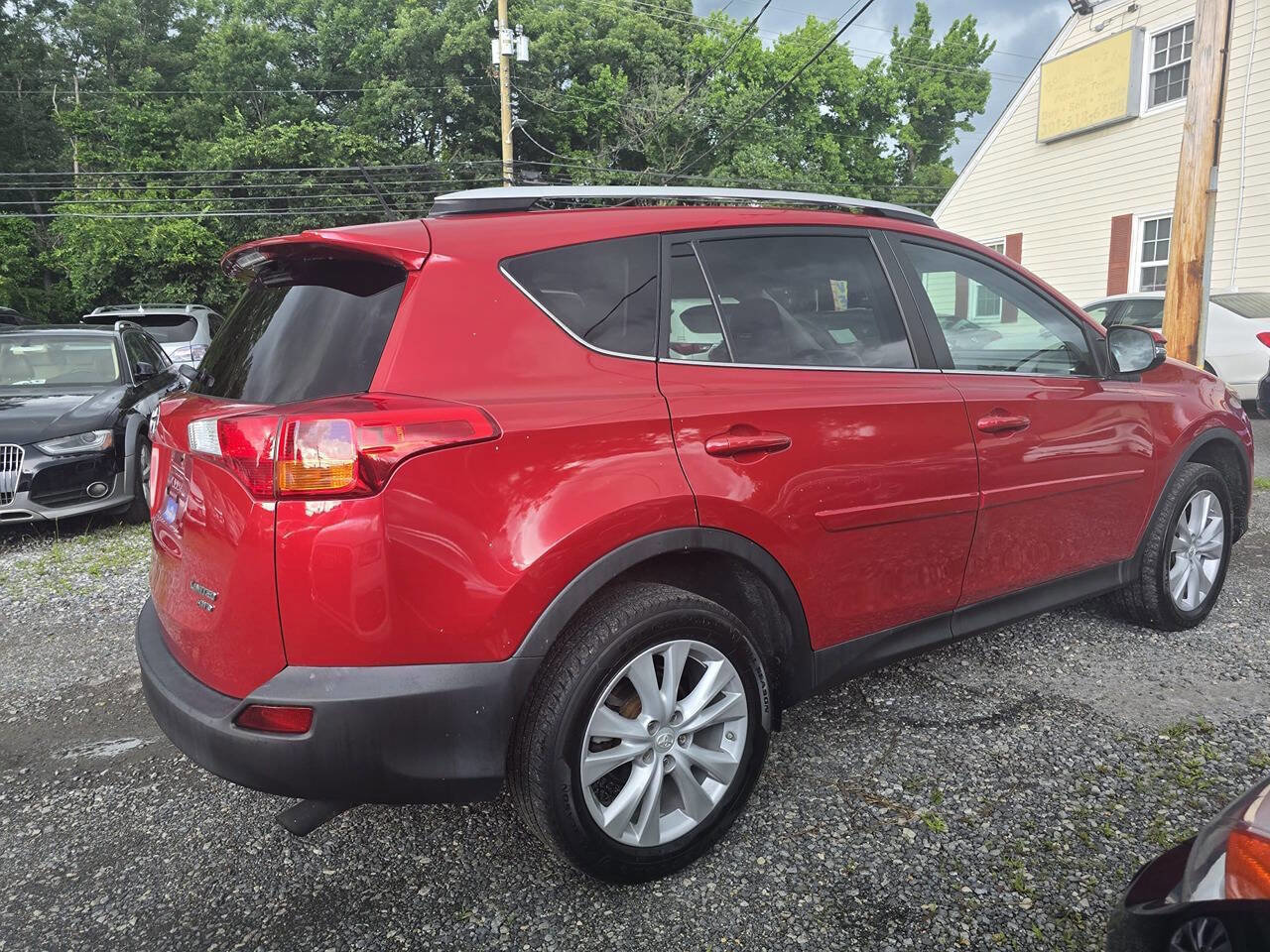Used 2015 Toyota RAV4 Limited image 5