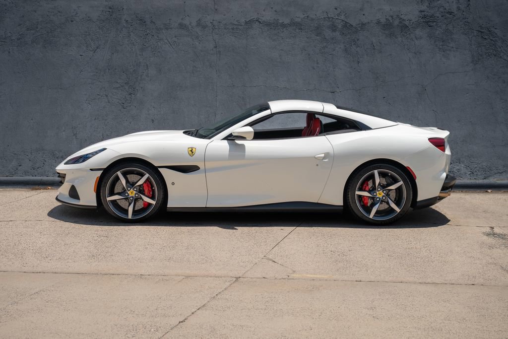 Used 2023 Ferrari Portofino M RWD image 3