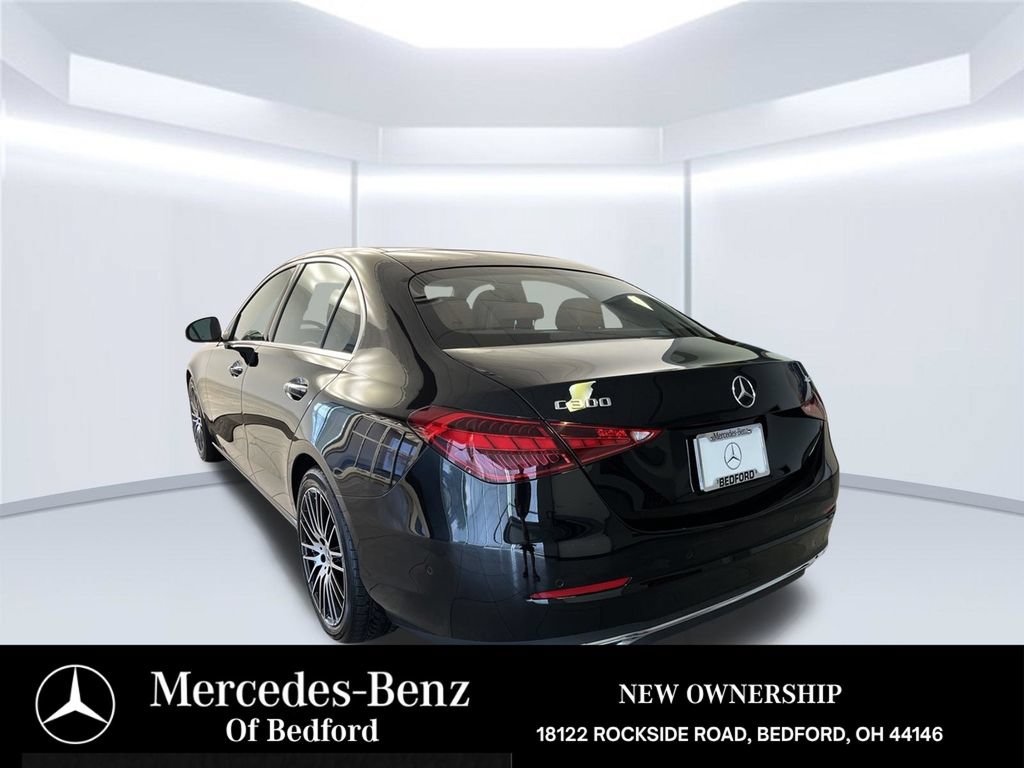 Used 2026 Mercedes-Benz C 300 4MATIC Sedan image 3