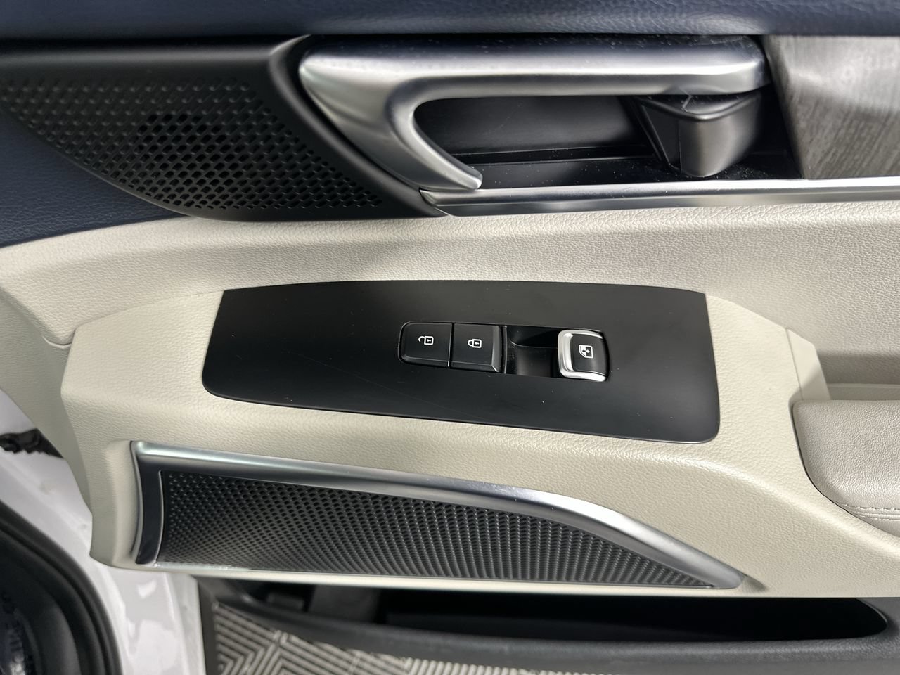 Certified 2024 Kia Telluride SX FWD image 13