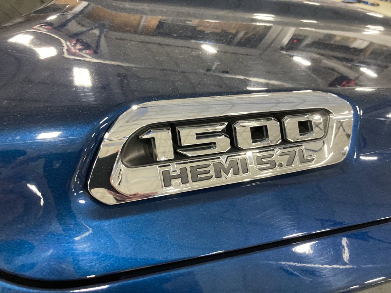 Used 2021 RAM 1500 Big Horn AWD/4WD image 9