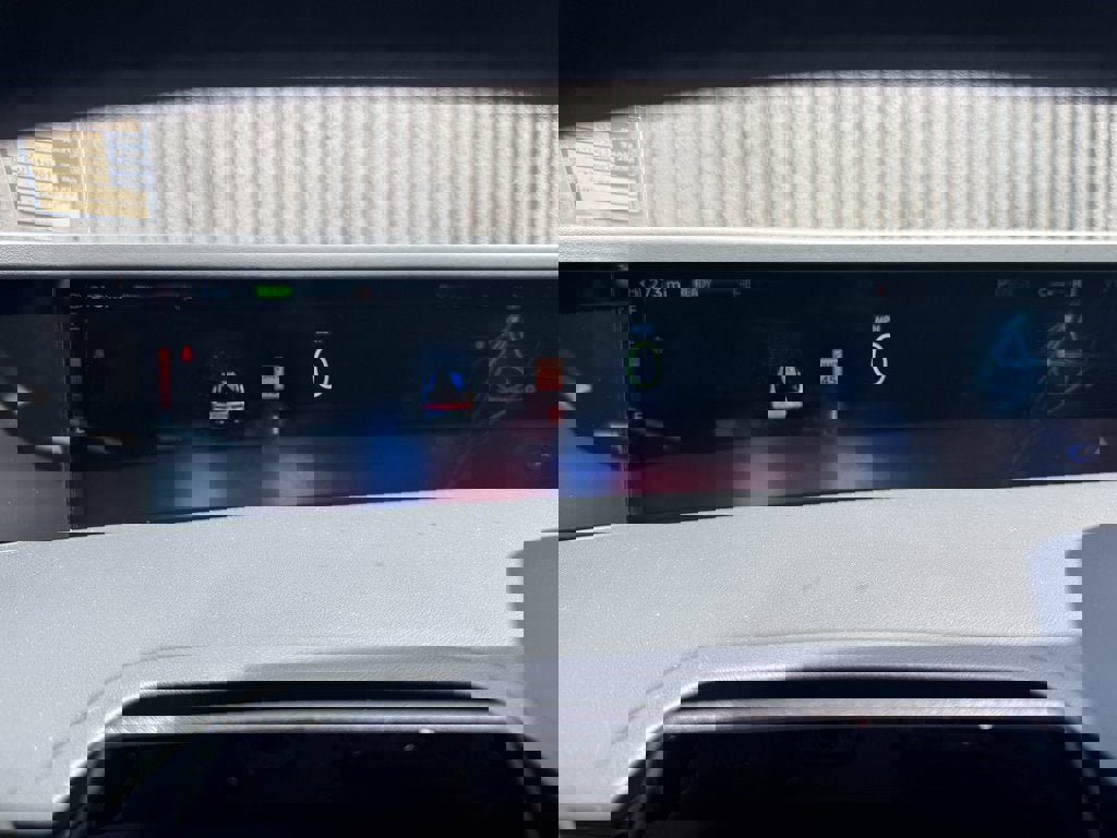 New 2025 Lincoln Nautilus Premier w/ Equipment Group 102A image 45