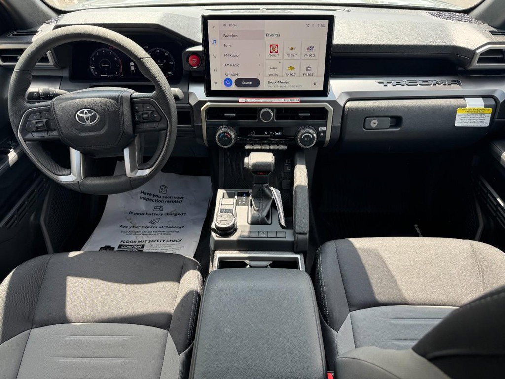 Certified 2025 Toyota Tacoma TRD Off-Road AWD/4WD image 11