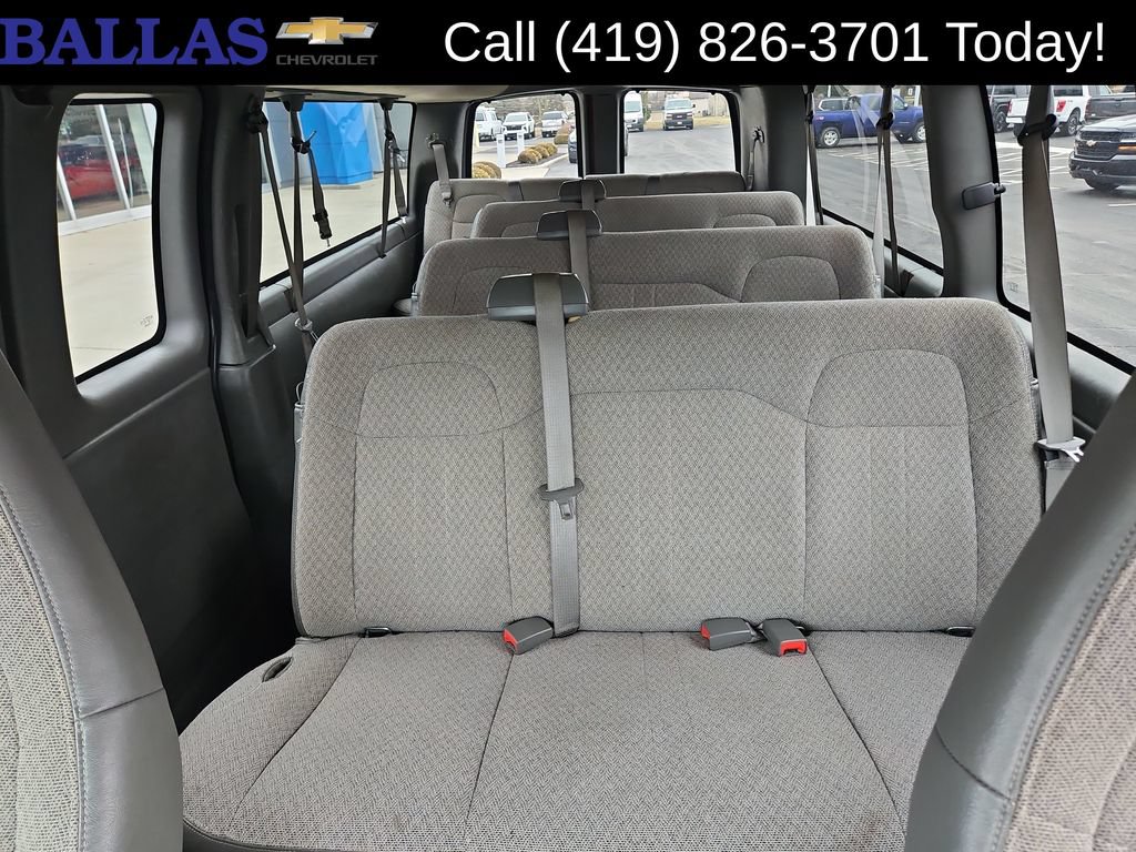 Certified 2016 Chevrolet Express 3500 LT w/ LT Preferred Equipment Group RWD image 21