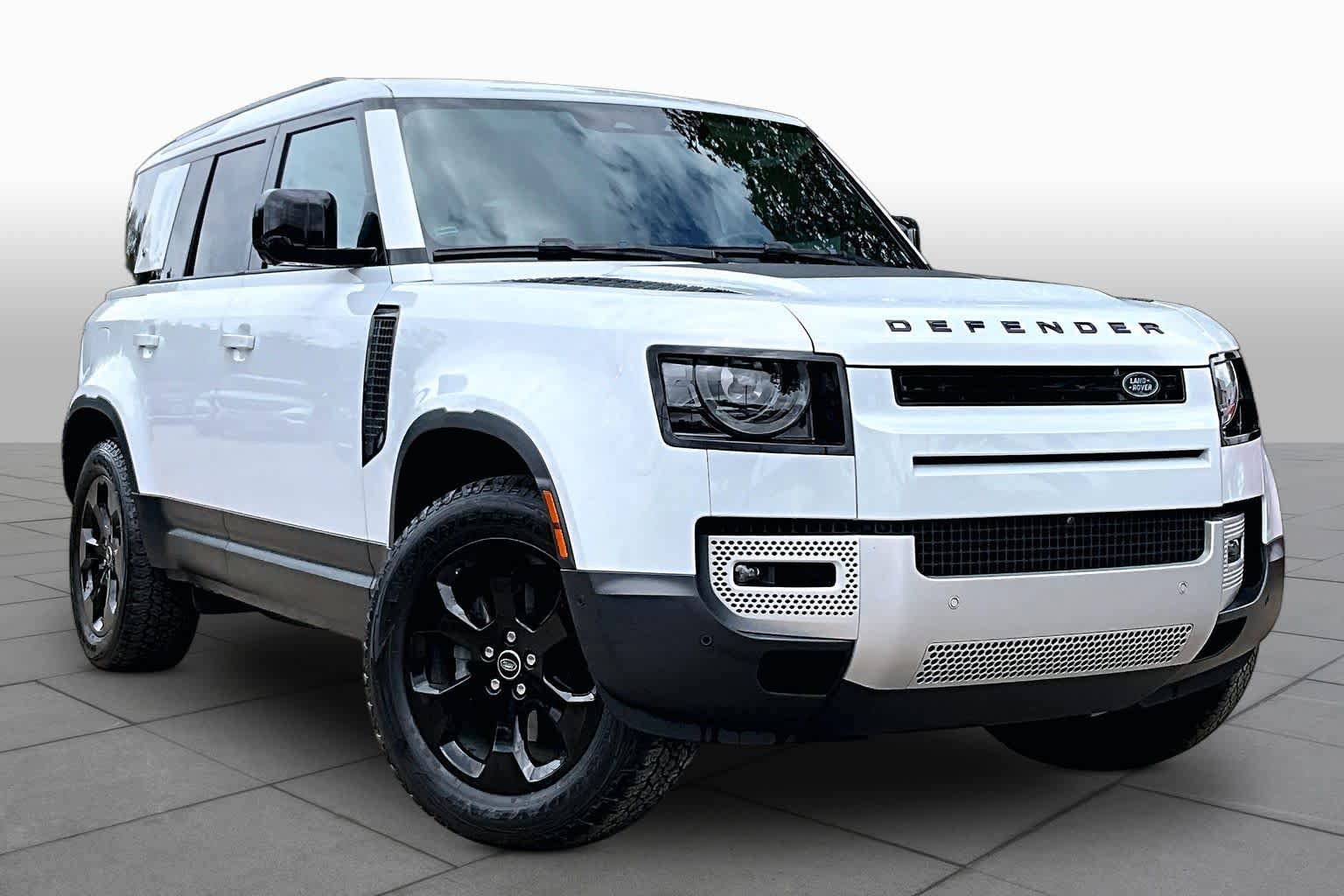 Used 2023 Land Rover Defender 110 S image 3