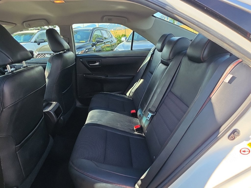 Used 2016 Toyota Camry SE FWD image 20
