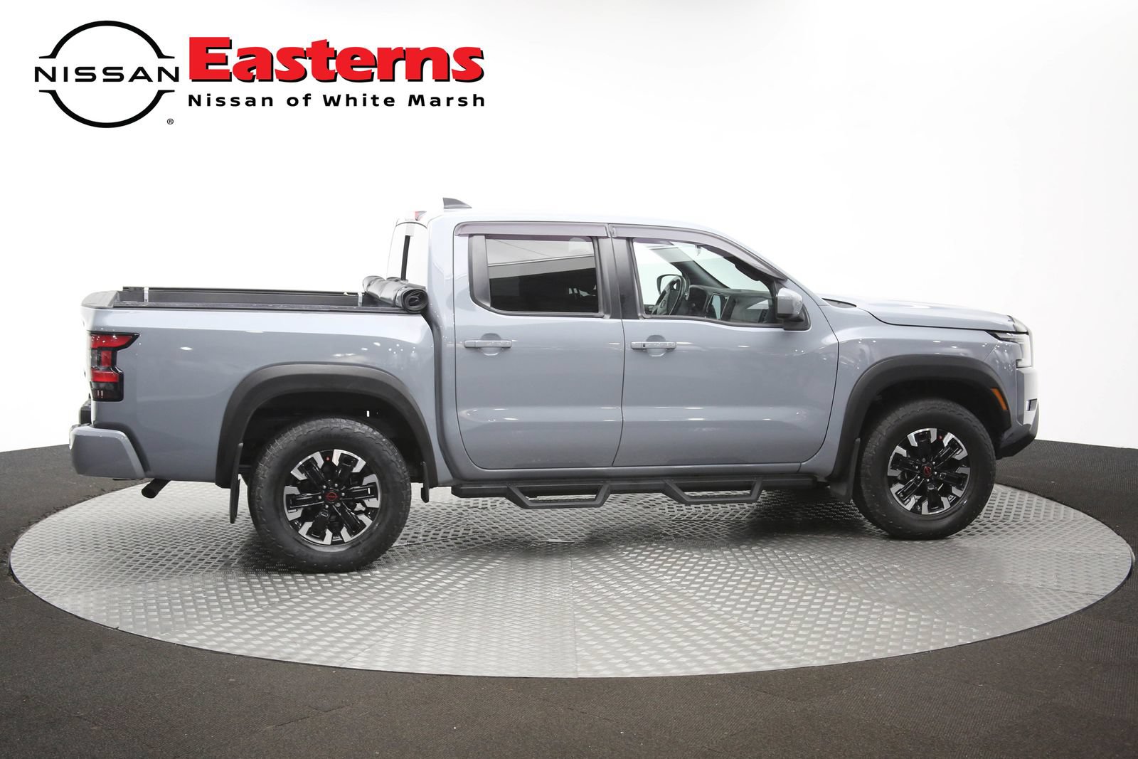 Used 2023 Nissan Frontier PRO-4X w/ Technology Package AWD/4WD image 40