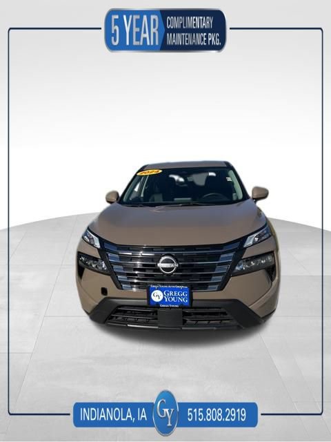 Used 2024 Nissan Rogue SV