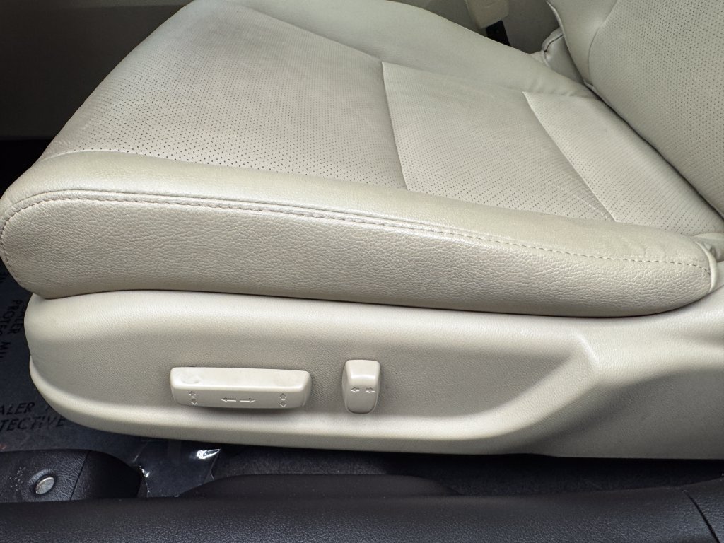 Used 2016 Acura ILX FWD image 12