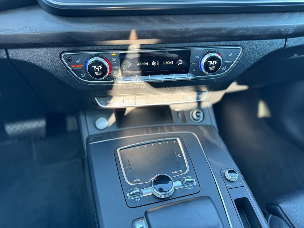 Used 2018 Audi Q5 2.0T Premium Plus w/ Premium Plus Package image 14