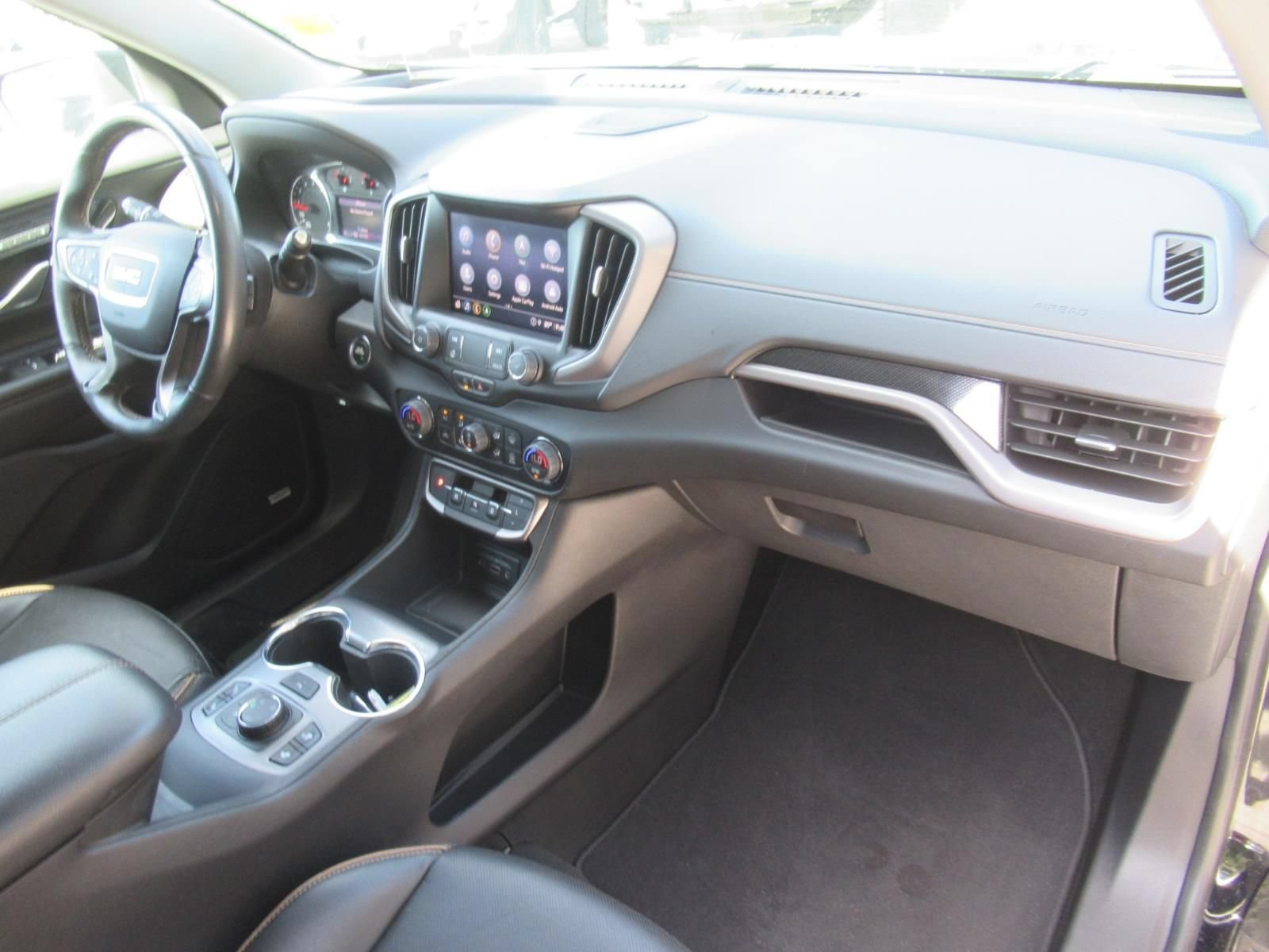 Used 2022 GMC Terrain AT4 w/ Infotainment Package II AWD/4WD image 11
