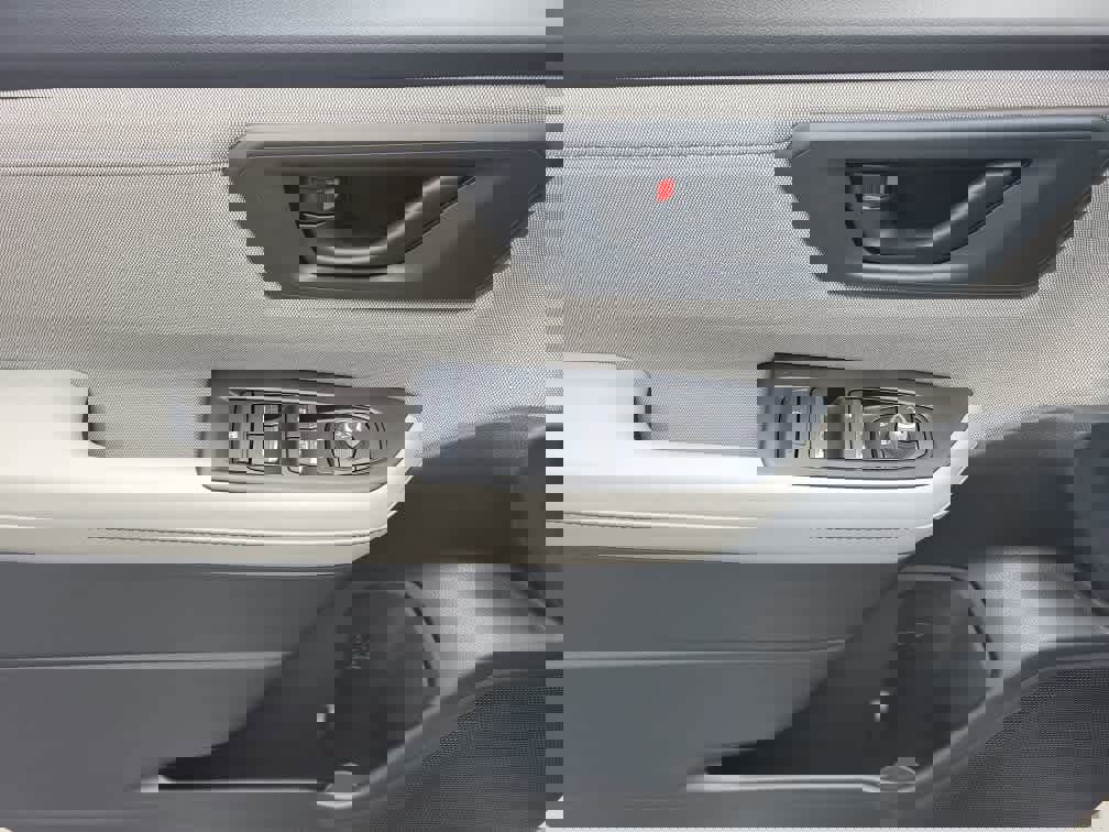 Certified 2025 Subaru Forester Premium image 23