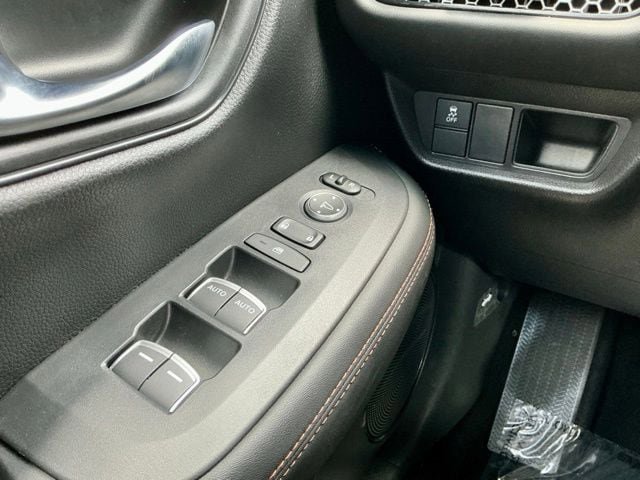Used 2023 Honda HR-V Sport image 17
