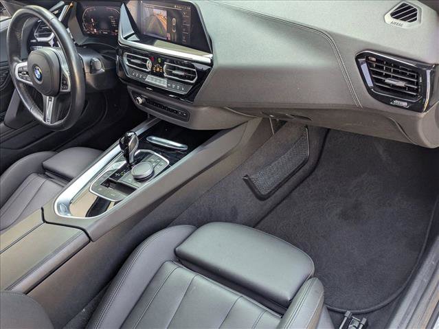 Used 2025 BMW Z4 sDrive30i image 16