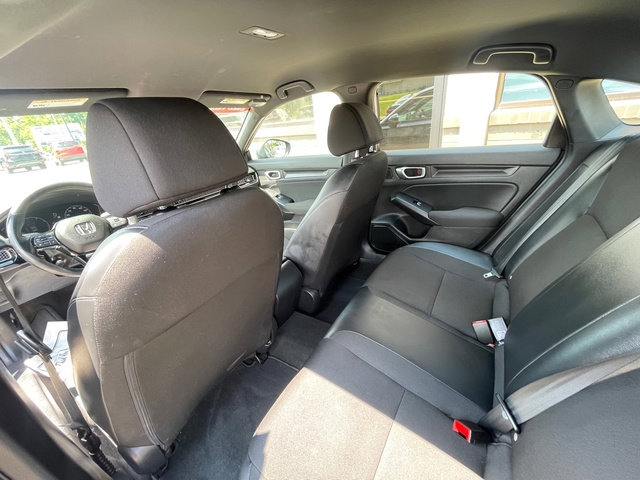 Used 2023 Honda Civic Sport image 17